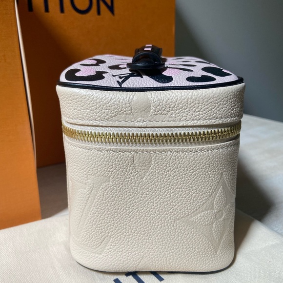 New!! Louis Vuitton Wild at Heart Nice Mini! - Picture 3 of 8
